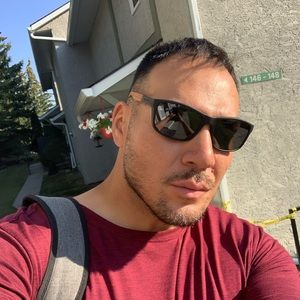 Meet your Posher, Dwayne